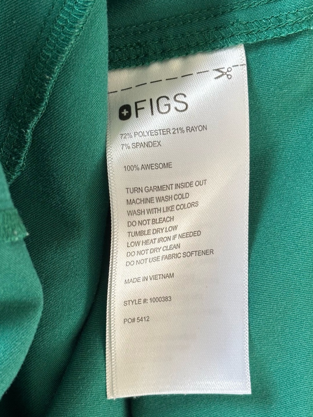 FIGS Rafaela Jogger ScrubJumpsuit Amazon Green Size Medium - Picture 10 of 10